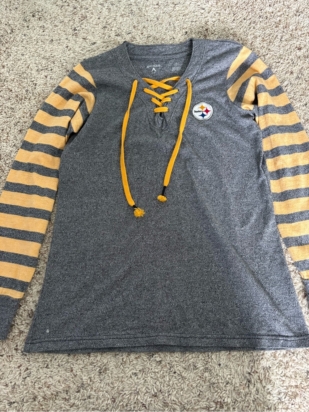 Pittsburgh Steelers Antigua pullover gray long sleeve lace up NFL shirt women LG